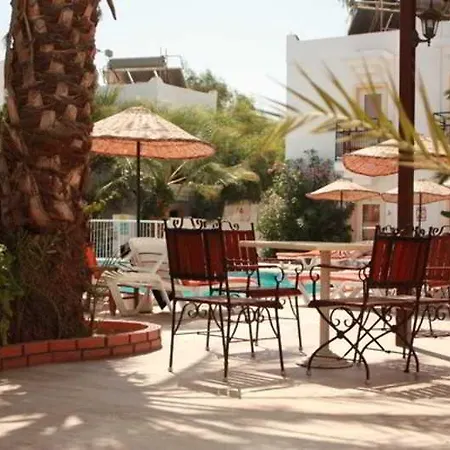 Отель Alta Park